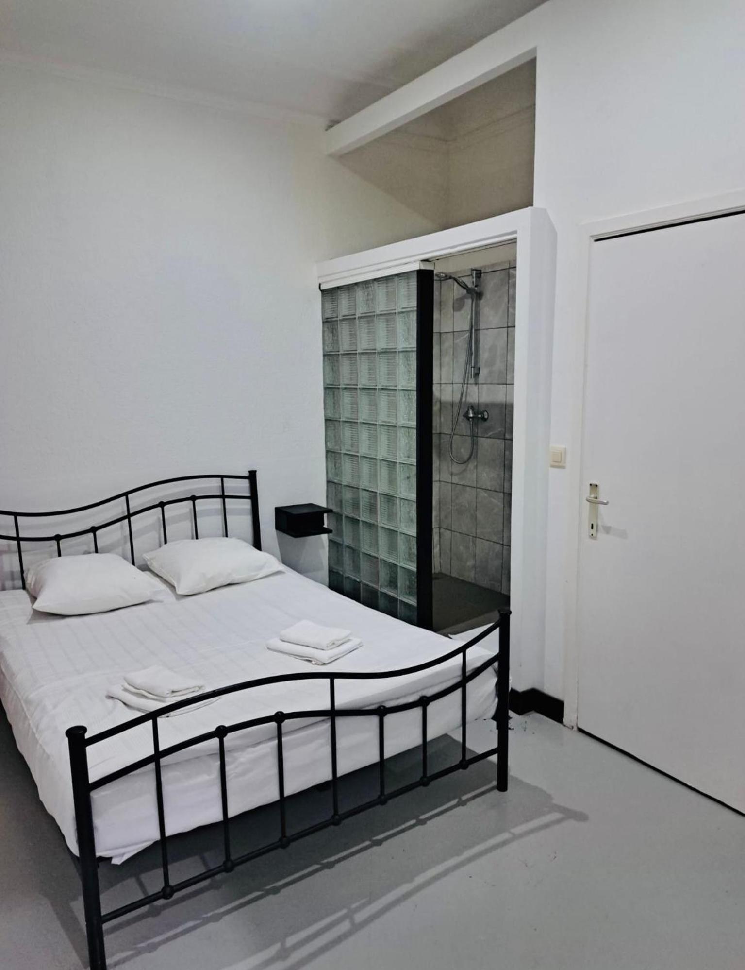 Hotel Abberdeen Brussel Buitenkant foto